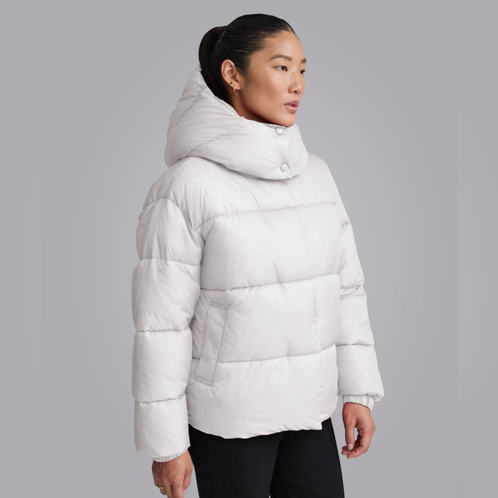 NVLT Cire Puffer Jacket White Vegan Fill Zip Hood Women’s Large NWT